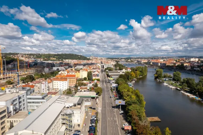 Prodej bytu 2+1, Praha - Smíchov, Moulíkova, 80 m2