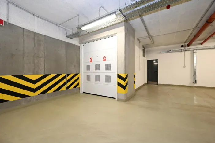 Pronájem skladu, Praha - Liboc, Evropská, 5 m2