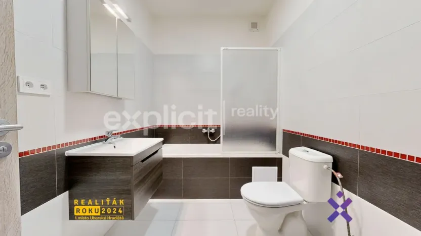 Pronájem bytu 2+kk, Strání - Květná, U sklárny, 46 m2