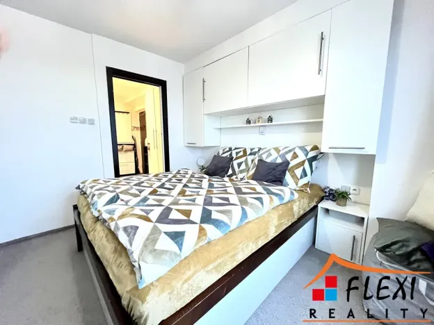 Pronájem bytu 2+kk, Ostrava, Sokolovská, 39 m2