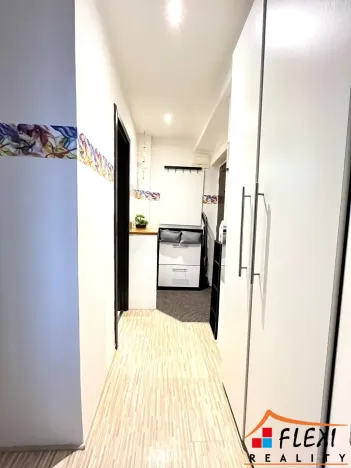 Pronájem bytu 2+kk, Ostrava, Sokolovská, 39 m2