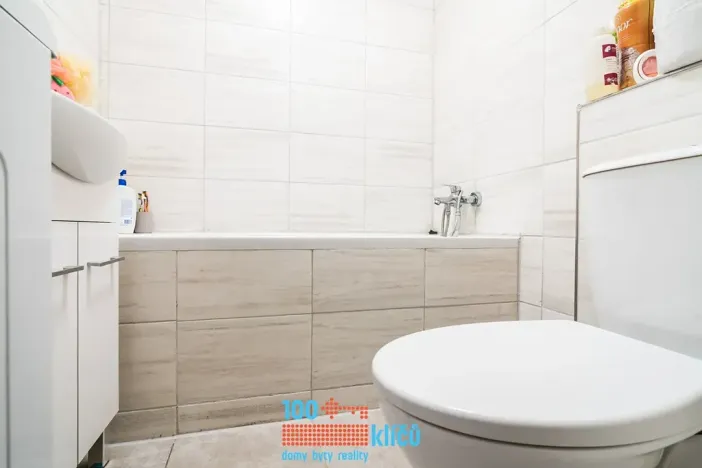 Prodej bytu 3+1, Brno, Svatoplukova, 74 m2