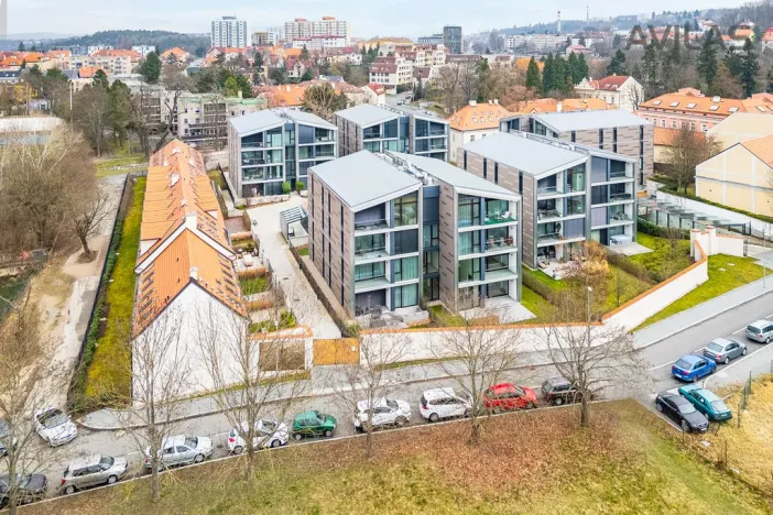 Prodej bytu 4+kk, Praha - Vokovice, Ke dvoru, 213 m2