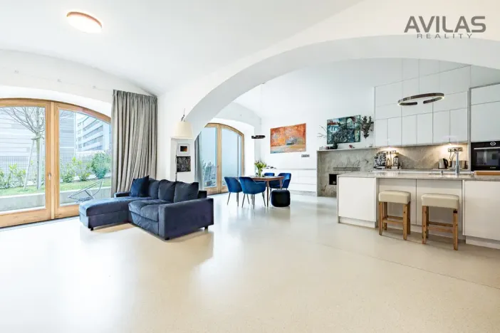 Prodej bytu 4+kk, Praha - Vokovice, Ke dvoru, 213 m2