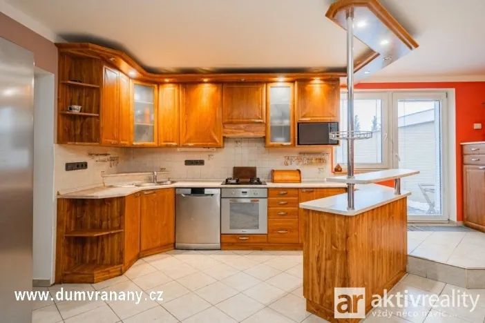 Prodej rodinného domu, Vraňany, 223 m2