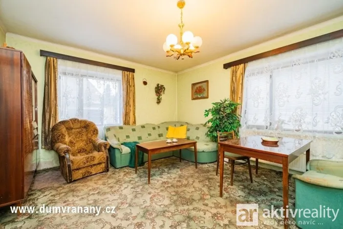 Prodej vícegeneračního domu, Vraňany, 283 m2