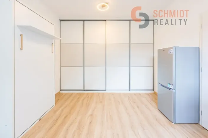 Pronájem bytu 1+kk, Břeclav, 21 m2