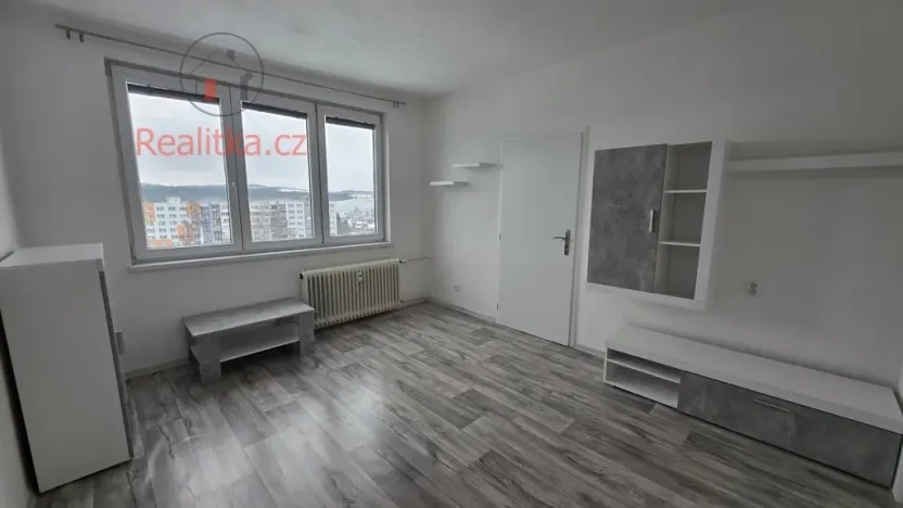 Pronájem bytu 2+1, Tábor, Moskevská, 48 m2