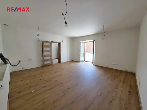 Pronájem bytu 2+kk, Třeština, 56 m2