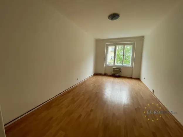 Pronájem bytu 2+kk, Praha - Nusle, Žateckých, 45 m2