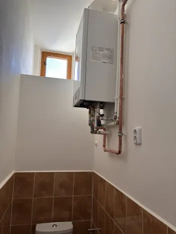 Pronájem bytu 3+1, Liberec, U Lomu, 80 m2