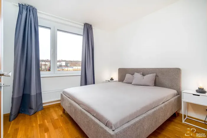 Pronájem bytu 2+kk, Praha - Vysočany, Smržových, 59 m2