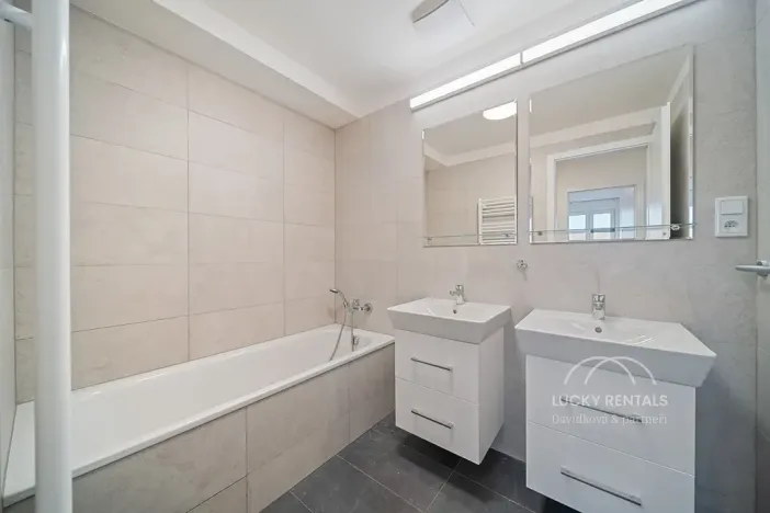 Pronájem bytu 2+kk, Praha - Chodov, Líbalova, 42 m2