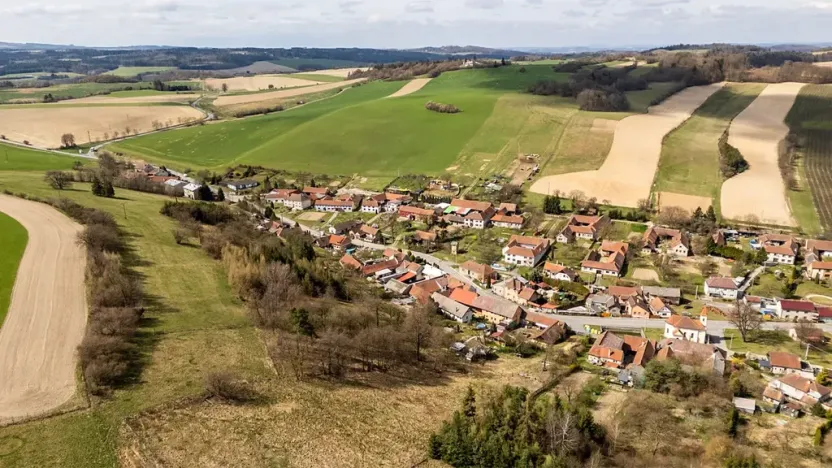 Prodej zemědělské usedlosti, Ludmírov, 201 m2