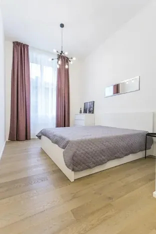 Pronájem bytu 2+kk, Praha - Nové Město, Opletalova, 80 m2