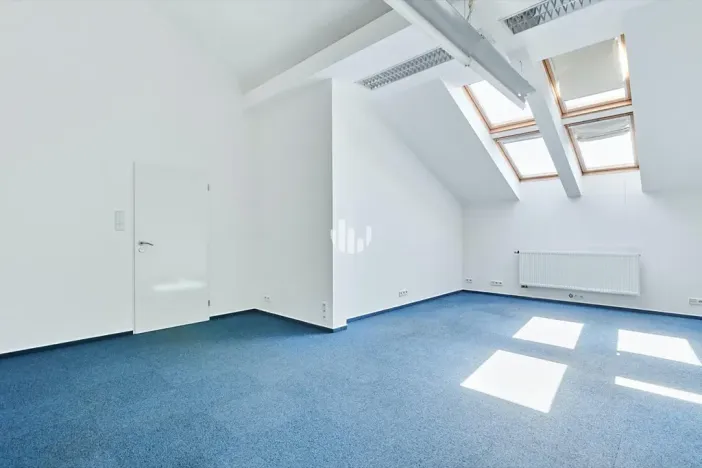 Pronájem kanceláře, Praha - Nové Město, U Bulhara, 100 m2