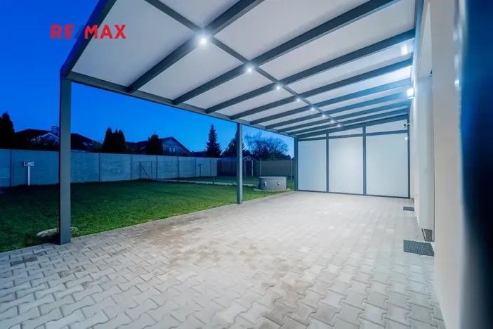 Pronájem rodinného domu, Veltruby, 97 m2