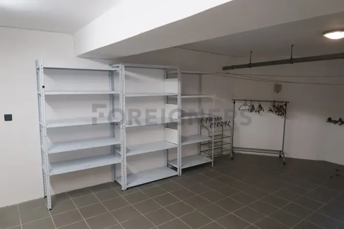 Pronájem rodinného domu, Brno, Hatě, 370 m2