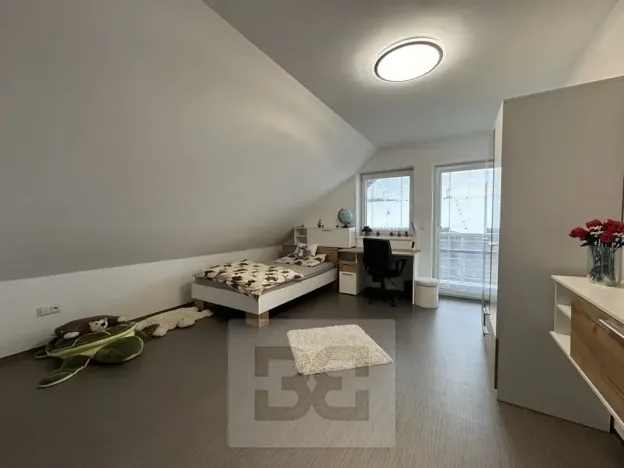 Pronájem rodinného domu, Uhřice, 123 m2