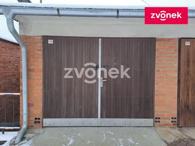 Pronájem garáže, Zlín, Lazy VI, 16 m2
