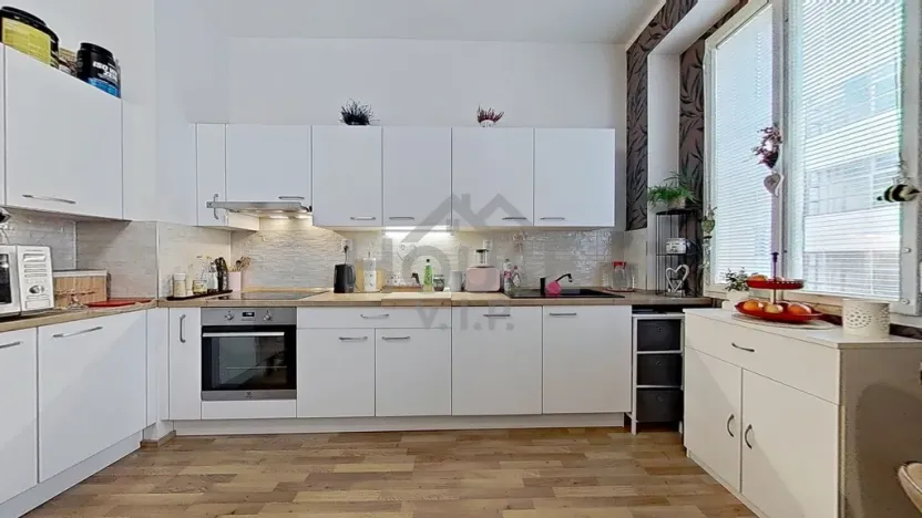 Prodej bytu 4+1, Praha - Vinohrady, Londýnská, 141 m2