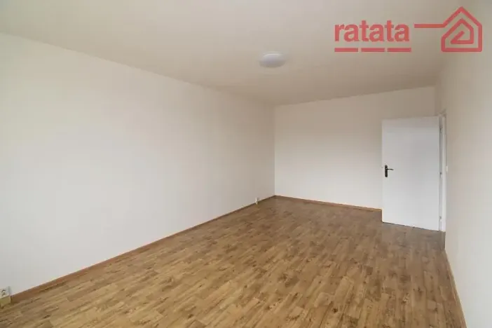 Pronájem bytu 2+1, Chomutov, Holešická, 62 m2