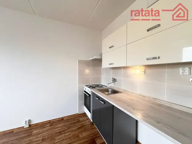 Pronájem bytu 1+1, Jirkov, Jezerská, 35 m2