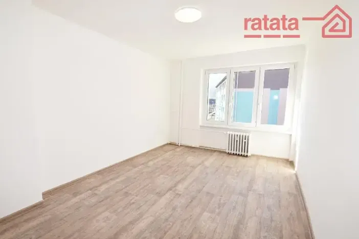 Pronájem bytu 2+1, Klášterec nad Ohří, Václava Řezáče, 57 m2