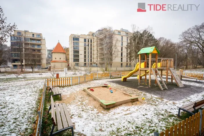 Pronájem bytu 2+kk, Praha, Radimova, 61 m2