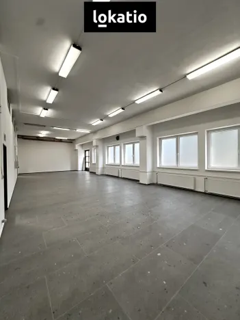 Pronájem skladu, Hořice, 618 m2