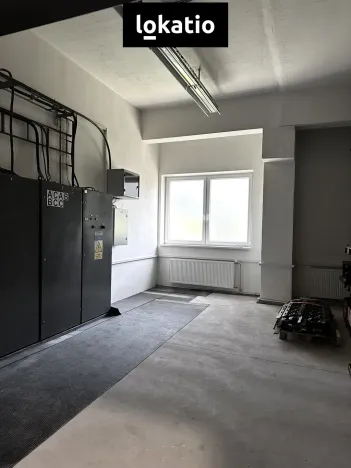 Pronájem skladu, Hořice, 618 m2