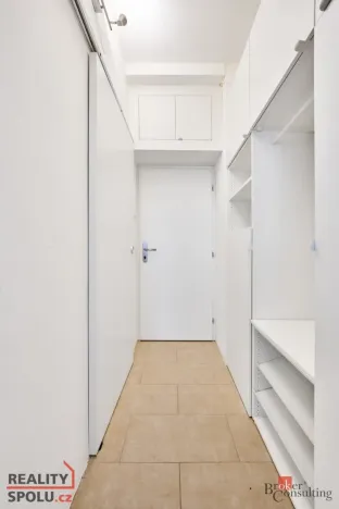 Pronájem bytu 1+kk, Brno - Trnitá, Špitálka, 30 m2