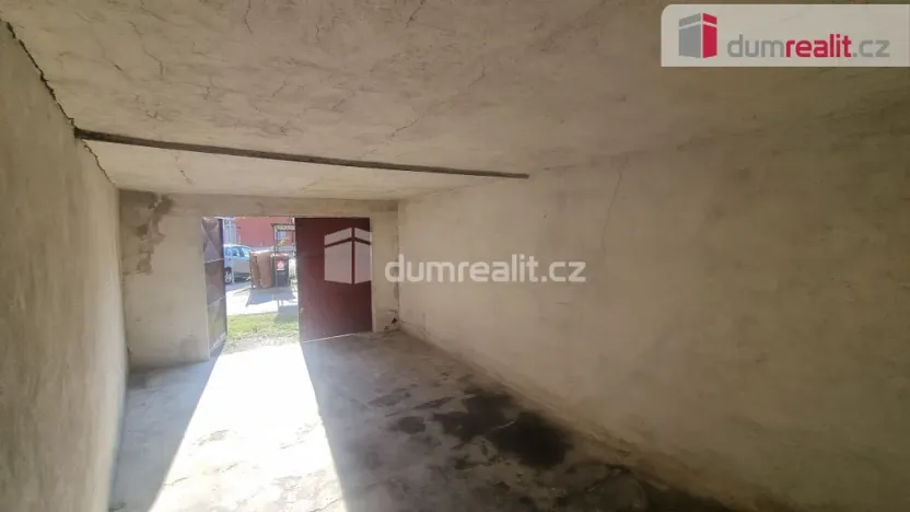 Pronájem garáže, Kolín, Brankovická, 19 m2