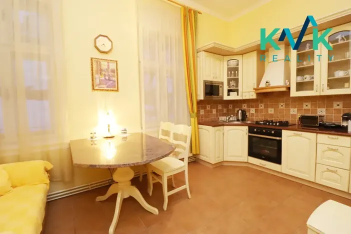 Pronájem bytu 2+1, Karlovy Vary, Kolmá, 55 m2