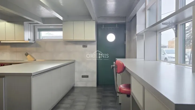 Pronájem bytu 2+kk, Chomutov, Lipská, 65 m2