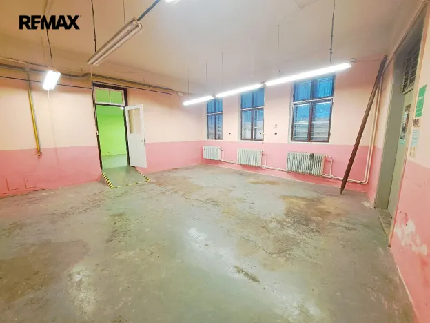 Pronájem skladu, Železný Brod, Jirchářská, 185 m2