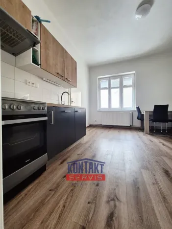 Pronájem bytu 2+1, České Budějovice, Otakarova, 84 m2