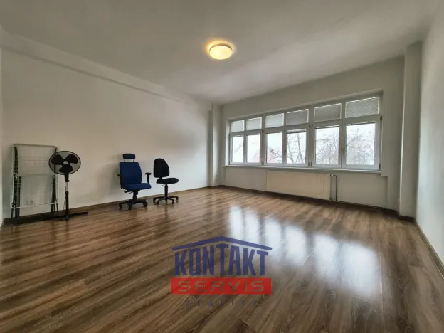 Pronájem bytu 2+1, České Budějovice, Otakarova, 84 m2