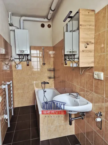 Pronájem bytu 2+1, České Budějovice, Otakarova, 84 m2