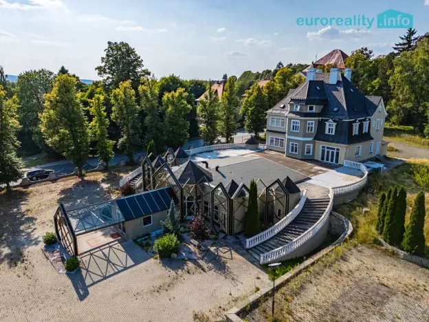 Prodej činžovního domu, Aš, Okružní, 1497 m2