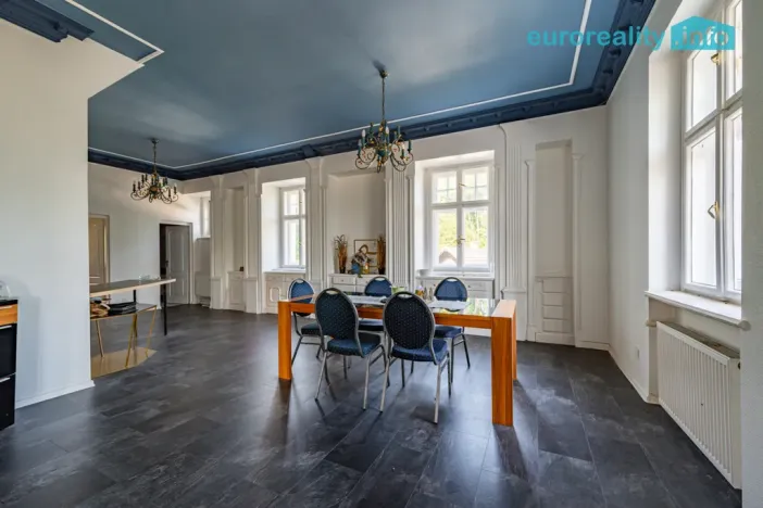 Prodej činžovního domu, Aš, Okružní, 1497 m2