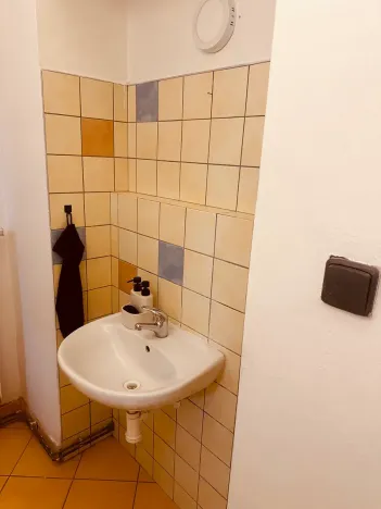 Pronájem obchodního prostoru, Ústí nad Labem, Na Luhách, 14 m2