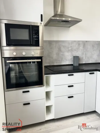 Pronájem bytu 2+1, Ostrava - Poruba, Marie Majerové, 53 m2