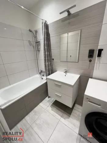 Pronájem bytu 2+1, Ostrava - Poruba, Marie Majerové, 53 m2