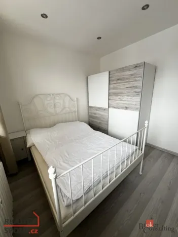 Pronájem bytu 2+1, Ostrava - Poruba, Marie Majerové, 53 m2