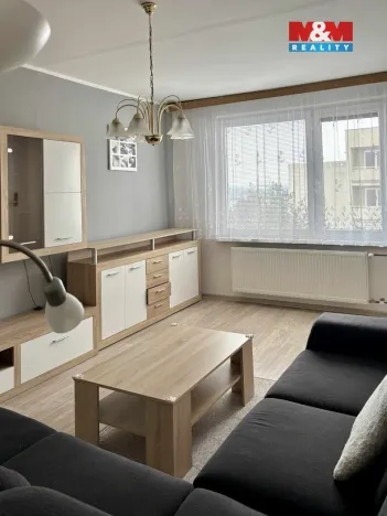 Pronájem bytu 3+1, Chvaletice, Kolínská, 79 m2