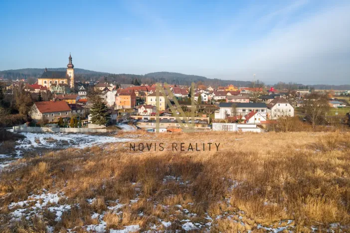 Prodej komerčního pozemku, Skalná, 10095 m2