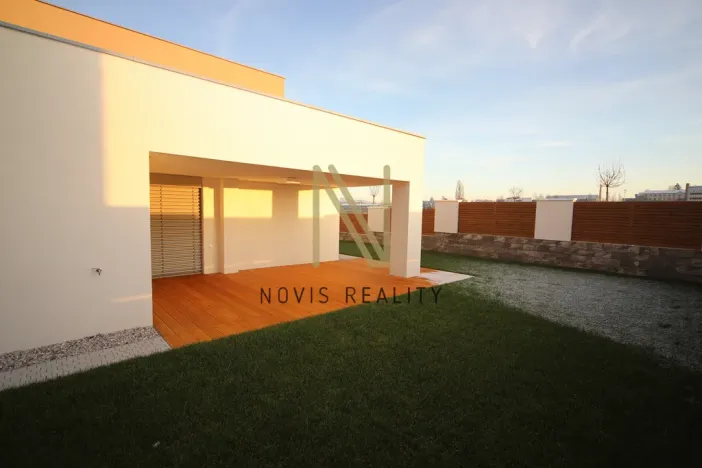 Prodej rodinného domu, Klatovy, Nedbalova, 233 m2