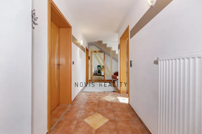 Prodej vícegeneračního domu, Regen,Německo, 213 m2