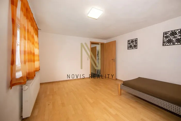 Prodej vícegeneračního domu, Regen,, Německo, 213 m2